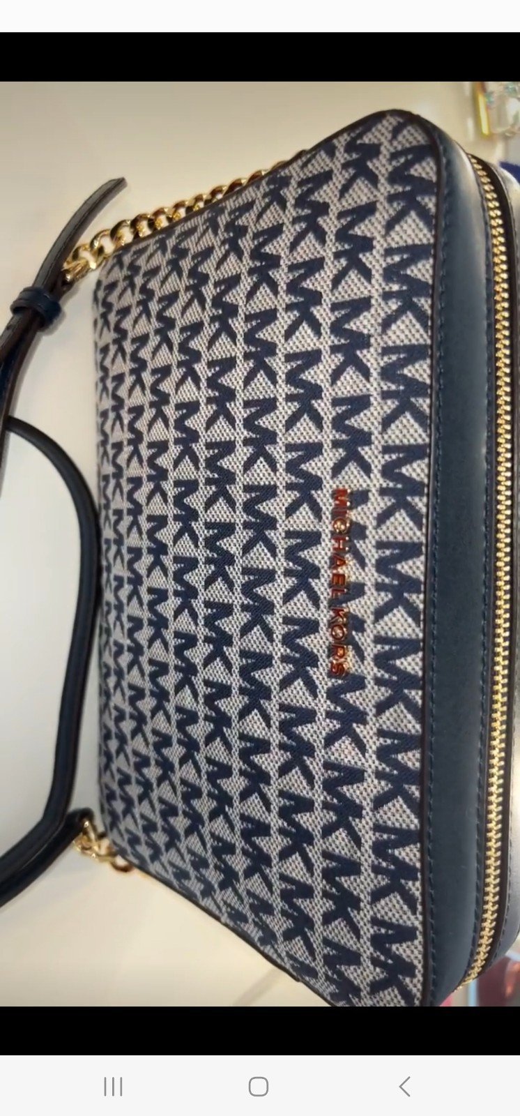 Michael kors crossbody