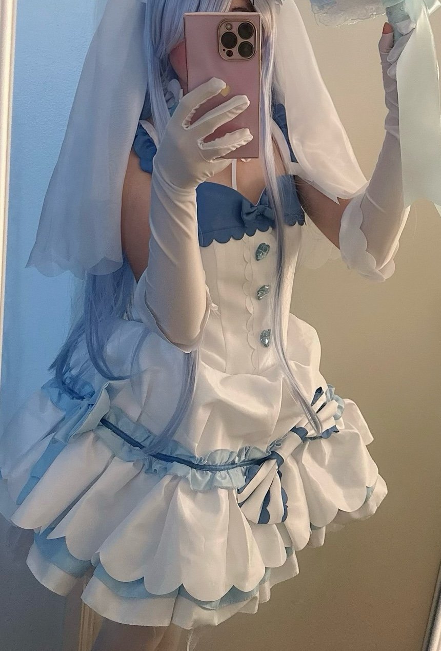 Rezero cosplay reminds me blue wedding dress