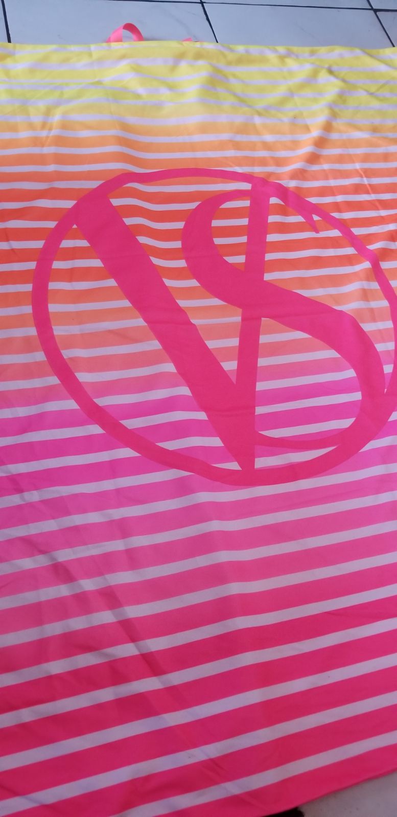 VS Beach Blanket