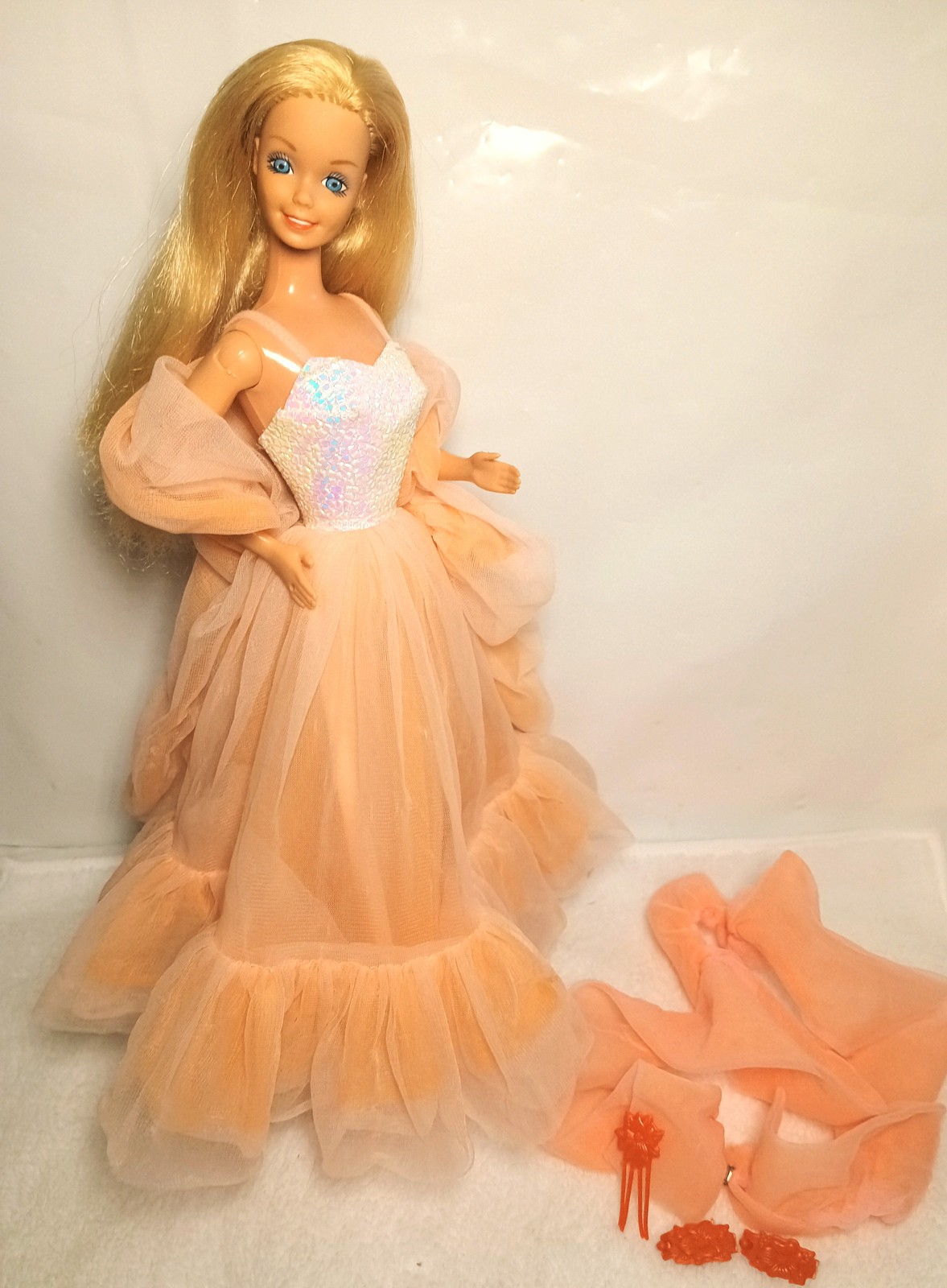 Vtg 1984 Mattel Peaches N Cream Barbie