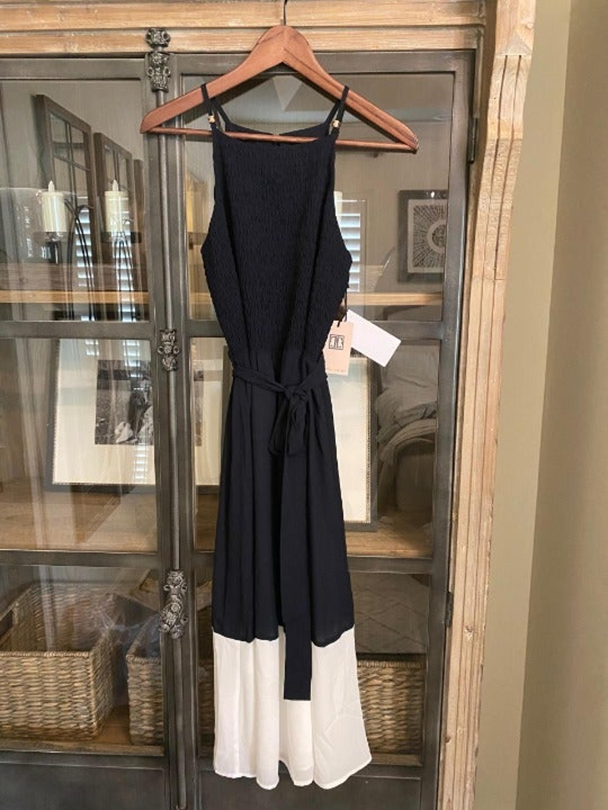 NWT Ivanka Trump Color Block Dress Size 2