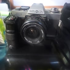 Minolta XG1 Camera + Lens