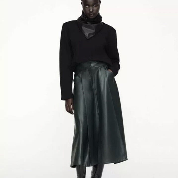 New Zara Faux Leather Midi Skirt Green Size XS A-Line