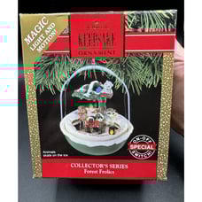 NEW 1991 Hallmark Keepsake Forest Frolics Ornament Magic Light Motion 12D