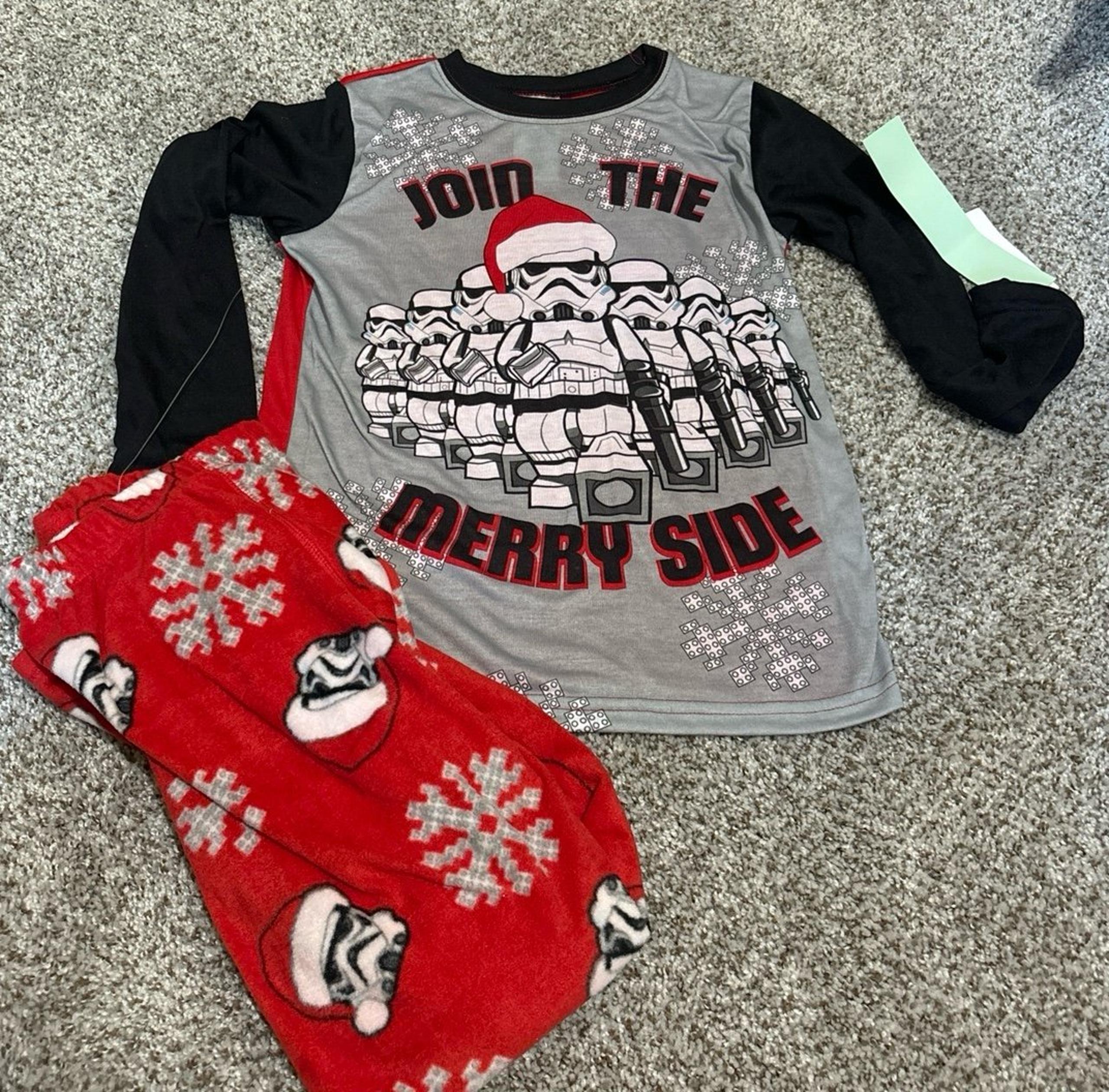 Boys Small Size 7 Christmas Pajamas Star Wars Luke Skywalker 2 Piece Pajama NWT