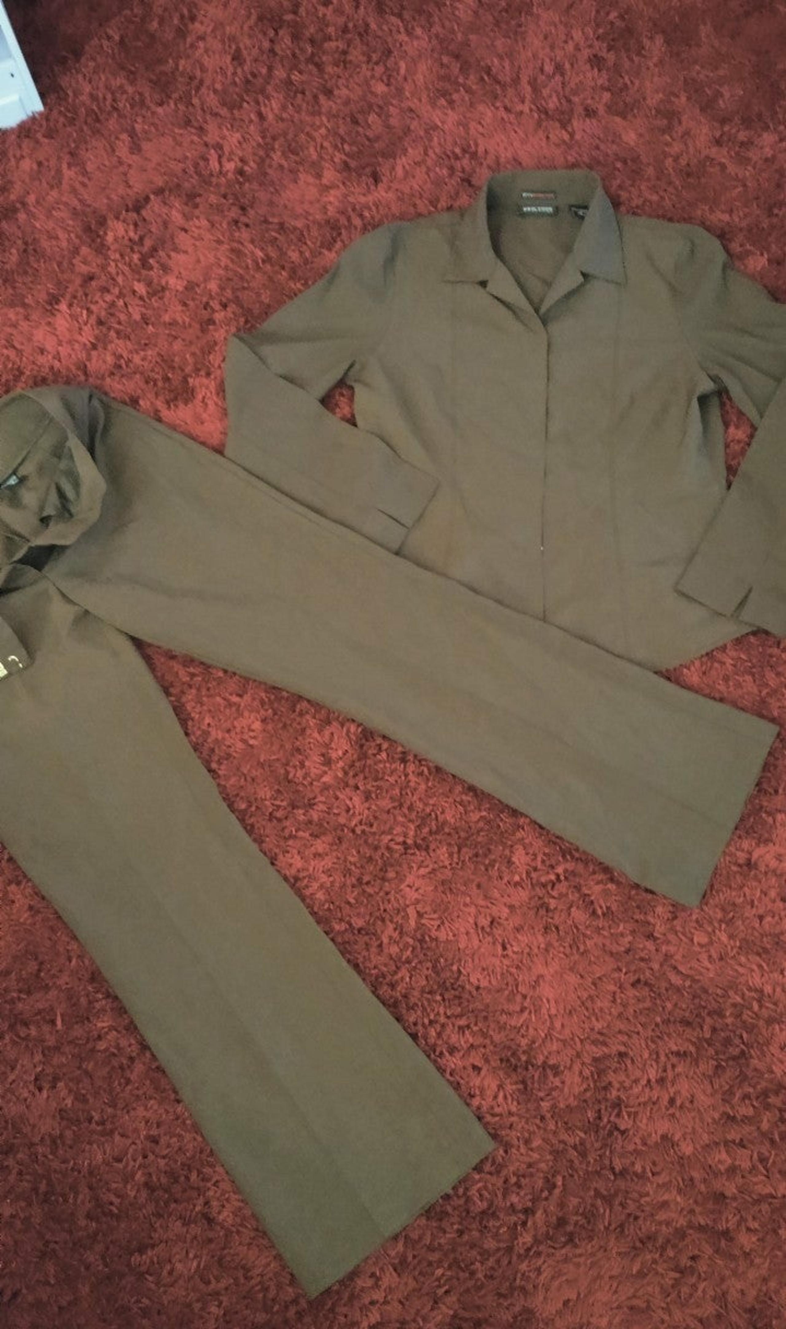 New York and Company women's suit size 6