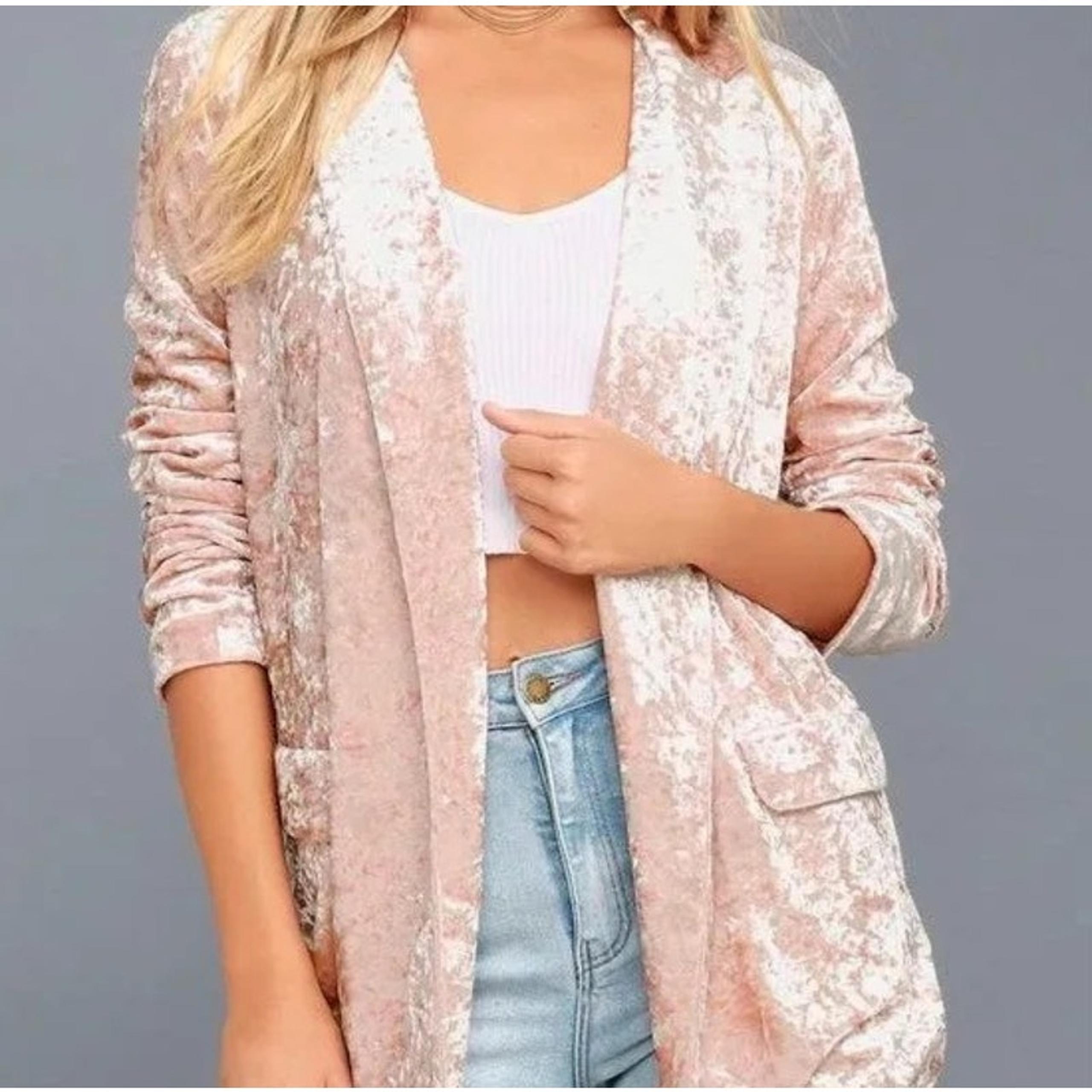 Honey Punch Women's Velvet Like Blush Pink Blazer Jacket size Small #13
