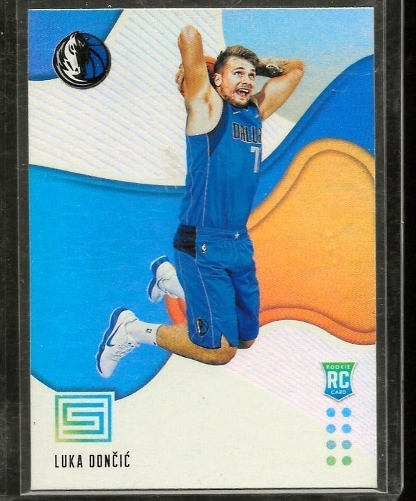 LUKA DONCIC RC 2018-19 PANINI #172