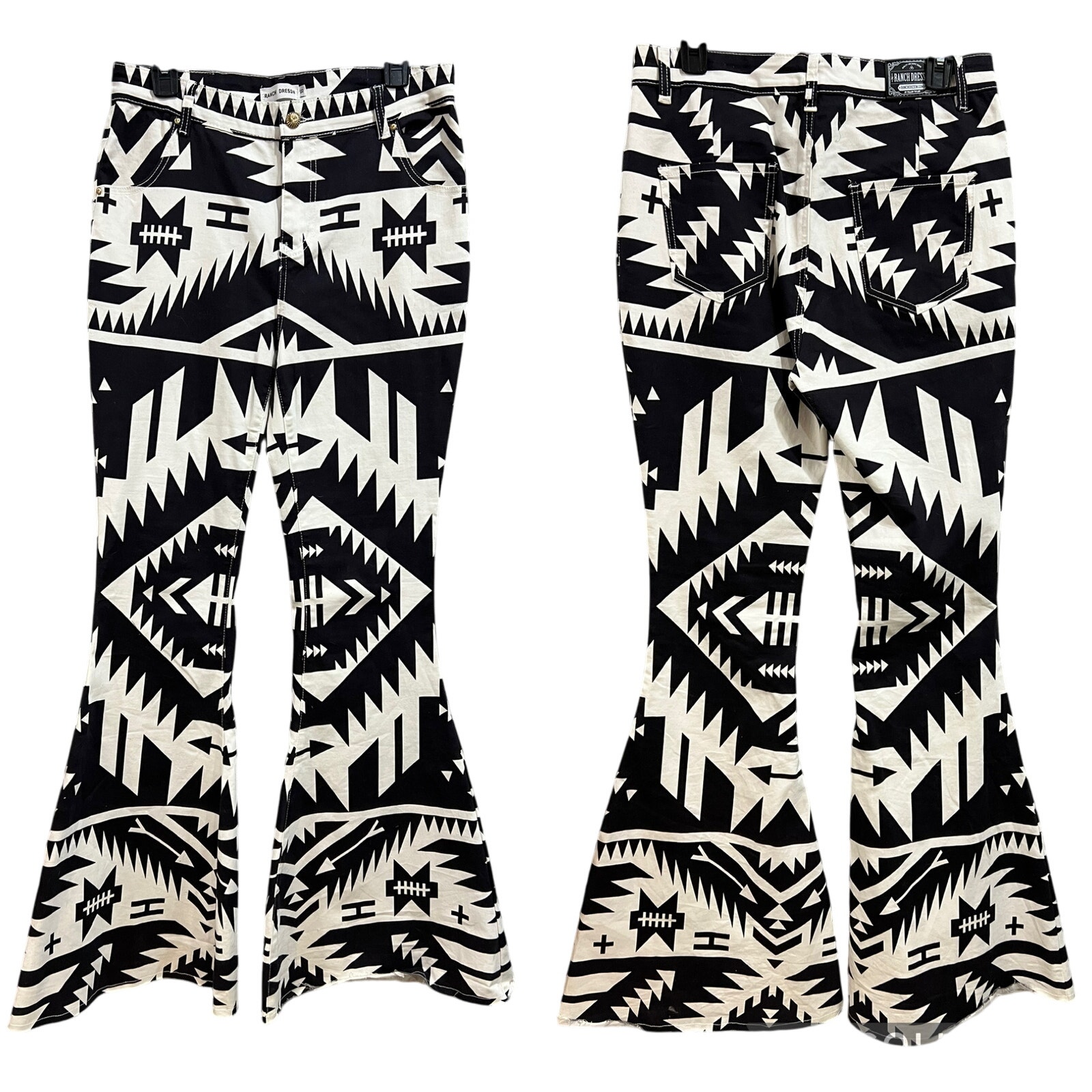 NWOT Ranch Dressin' Black + White Aztec Print Super Flare Jeans Size 16