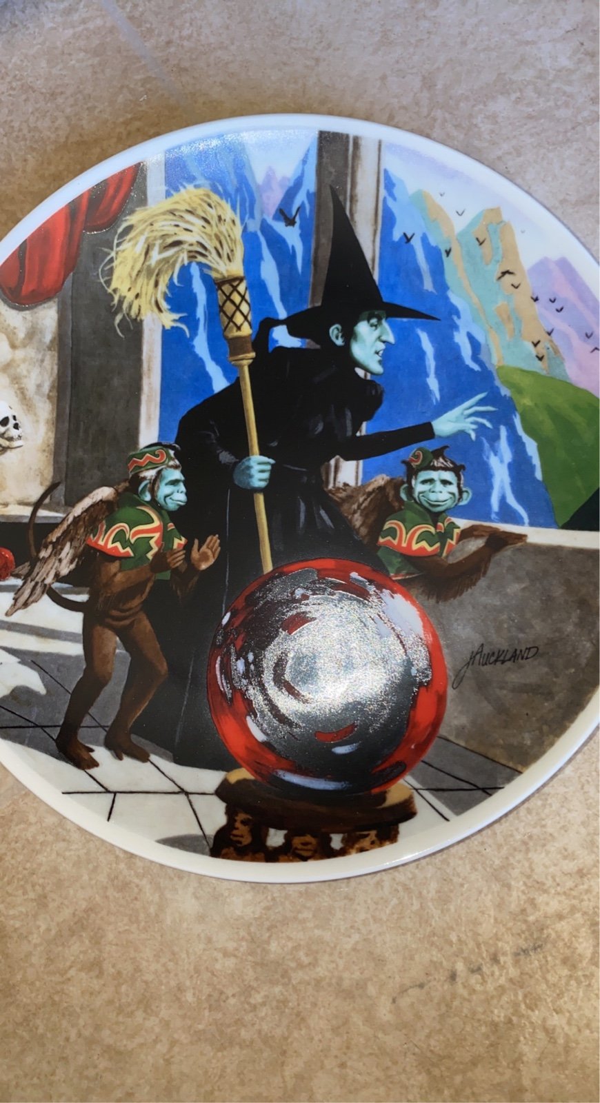 Wizard of Oz plate with authenticity