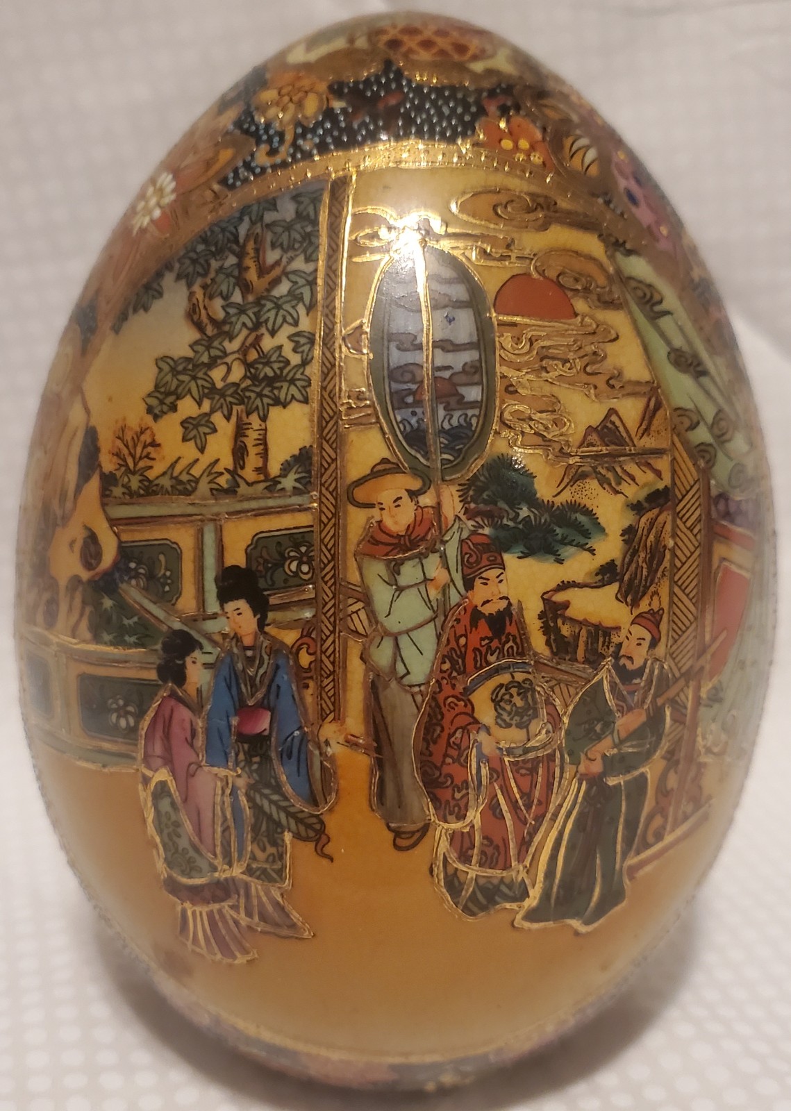 Vintage Satsuma Style Egg