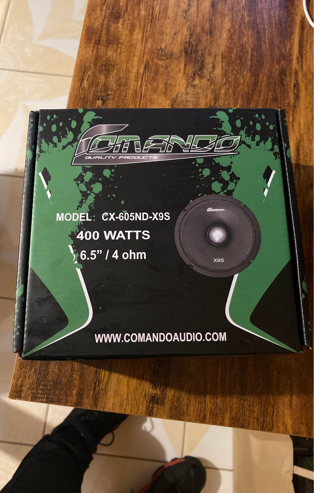 Comando speakers