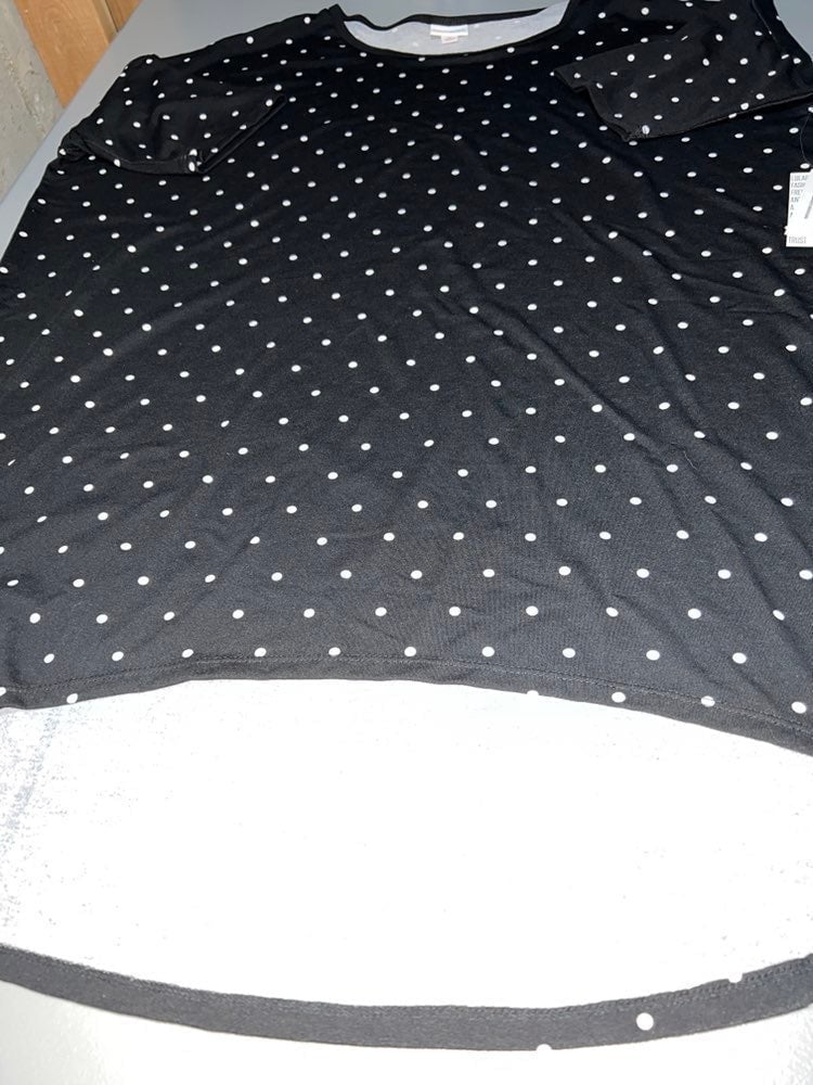 Lularoe Irma Tunic Polka dots Black/White XL 20/22 LLR Unicorn New Vintage NWT