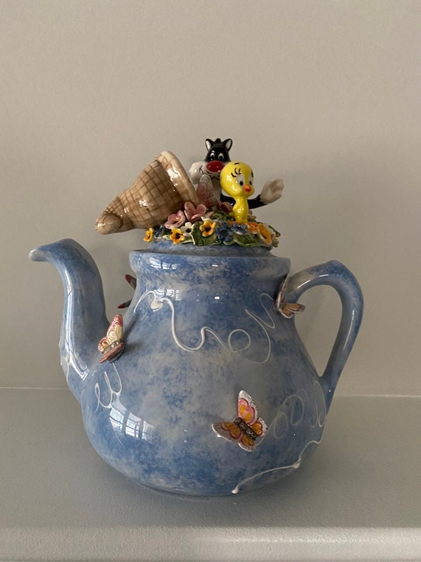 Sylvester & Tweety Butterfly Teapot