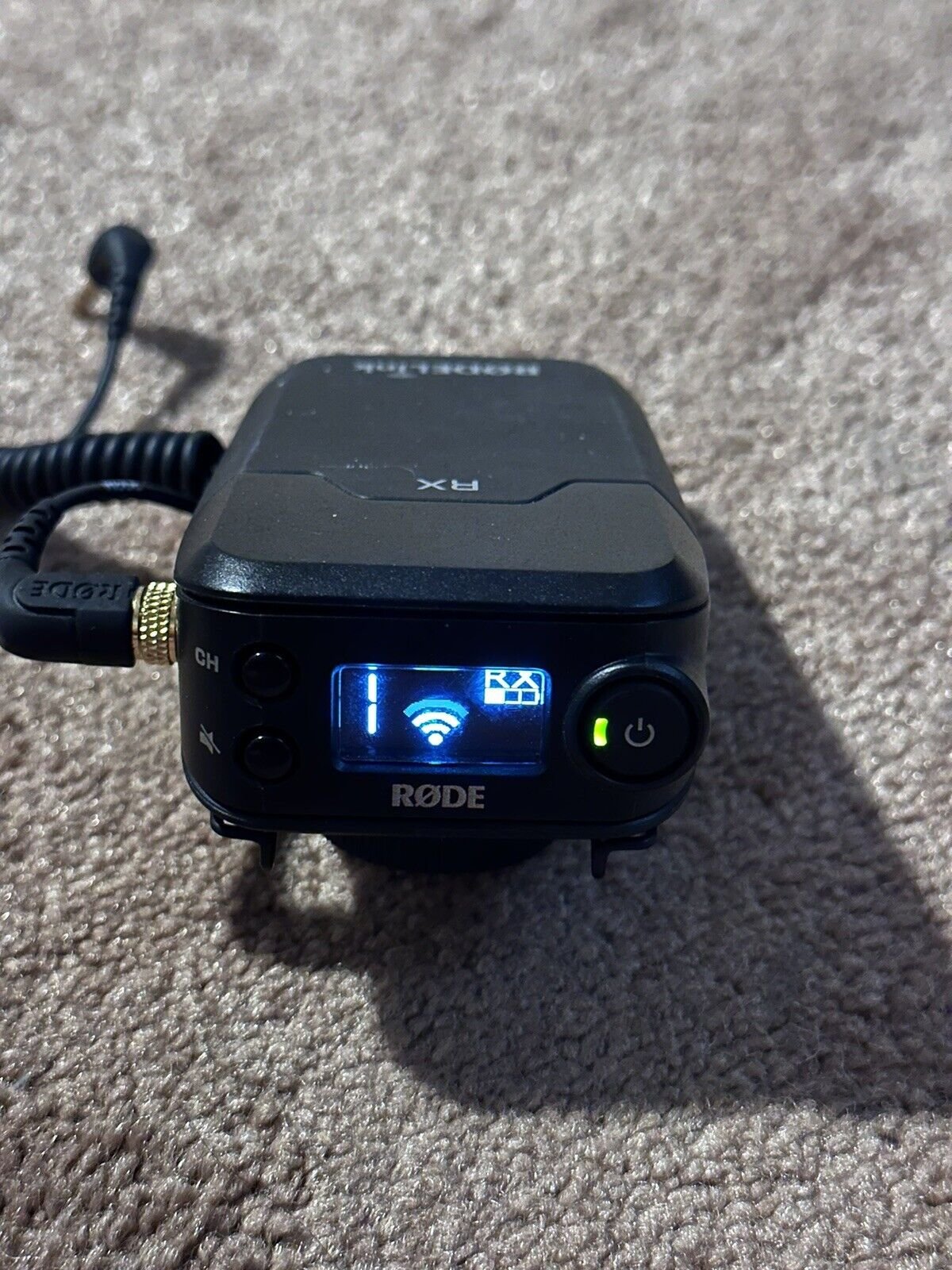 Rode Microphones RX-CAM Wireless Receiver - RECEIVER & 3.5MM Cable