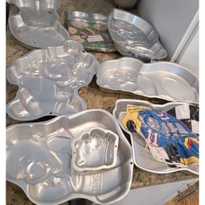 Lot Of 7 Vintage Wilton Baking Cake Pan Molds Easter Elmo Winnie Nascar Ant Dog