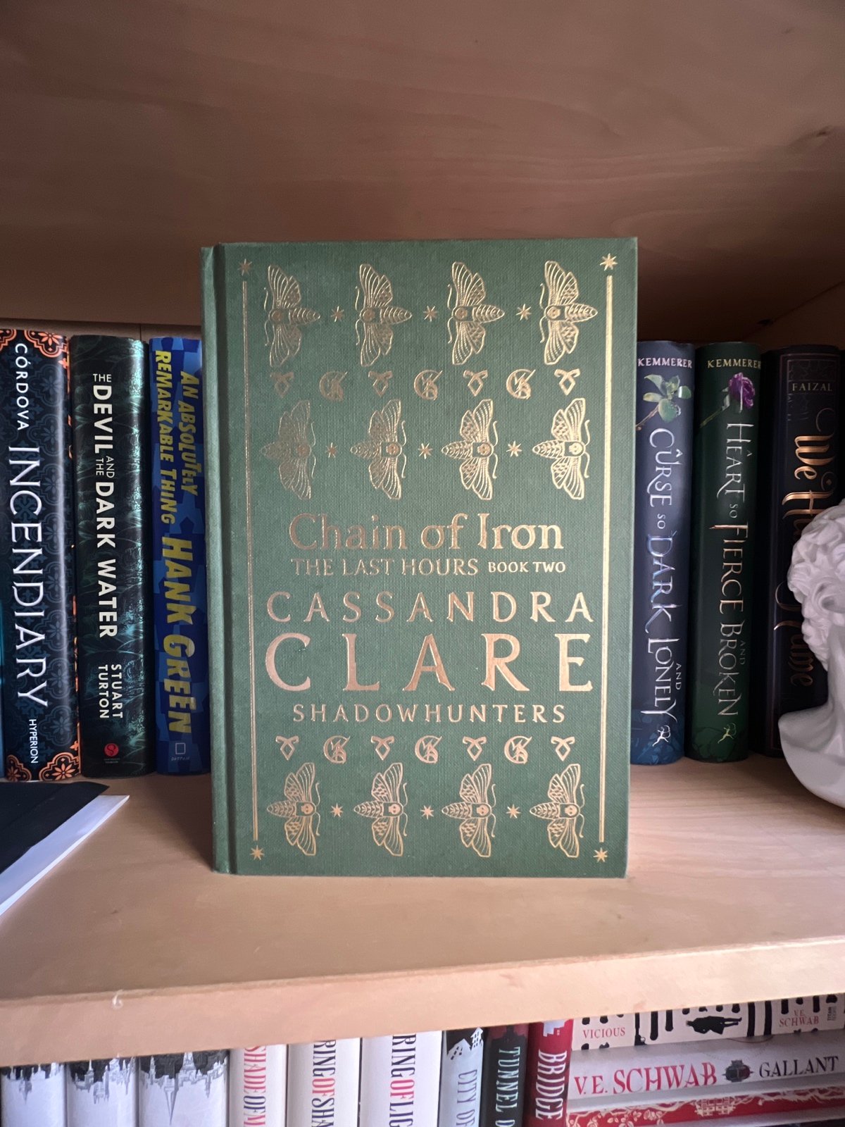 Chain of iron waterstones
