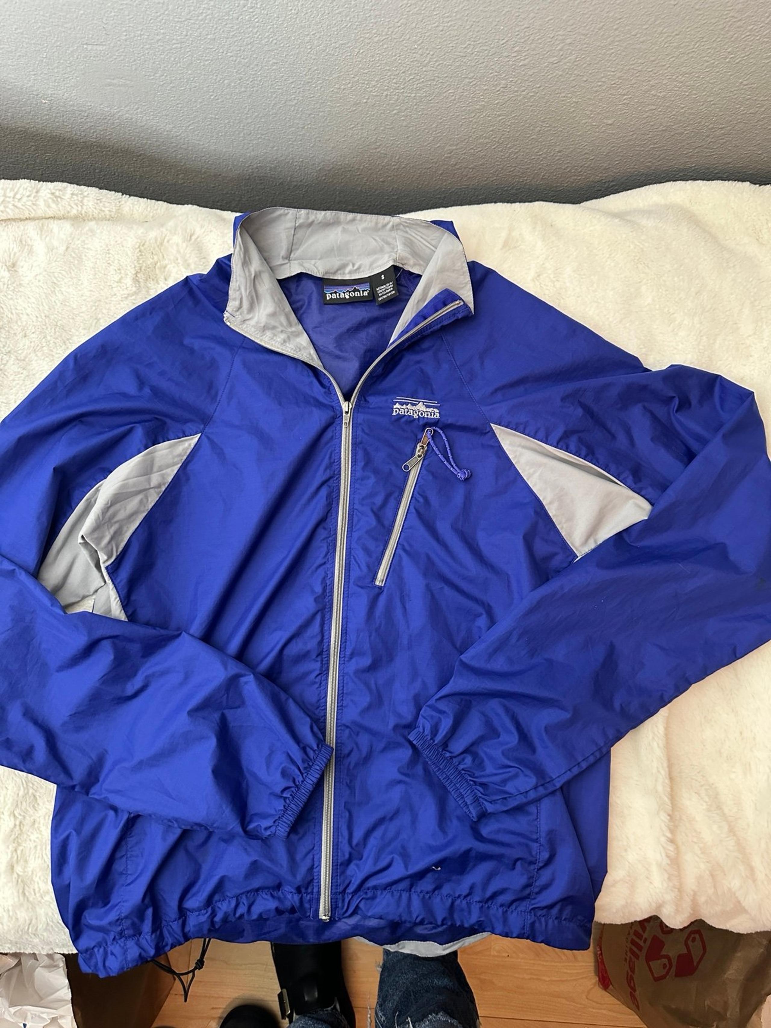 Men’s Patagonia velocity O2 windbreaker