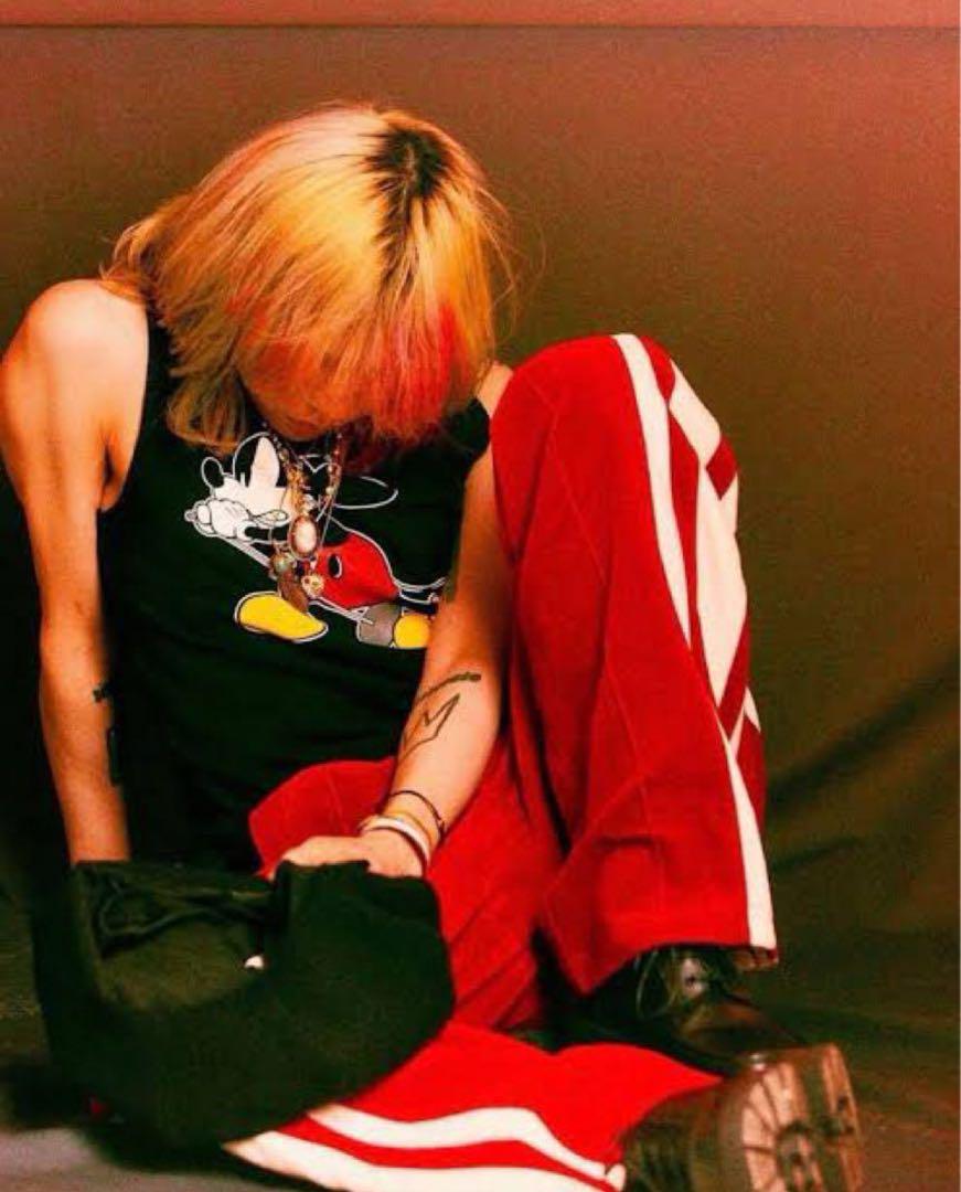 PARADOXE worn by G-DRAGON in Paris.