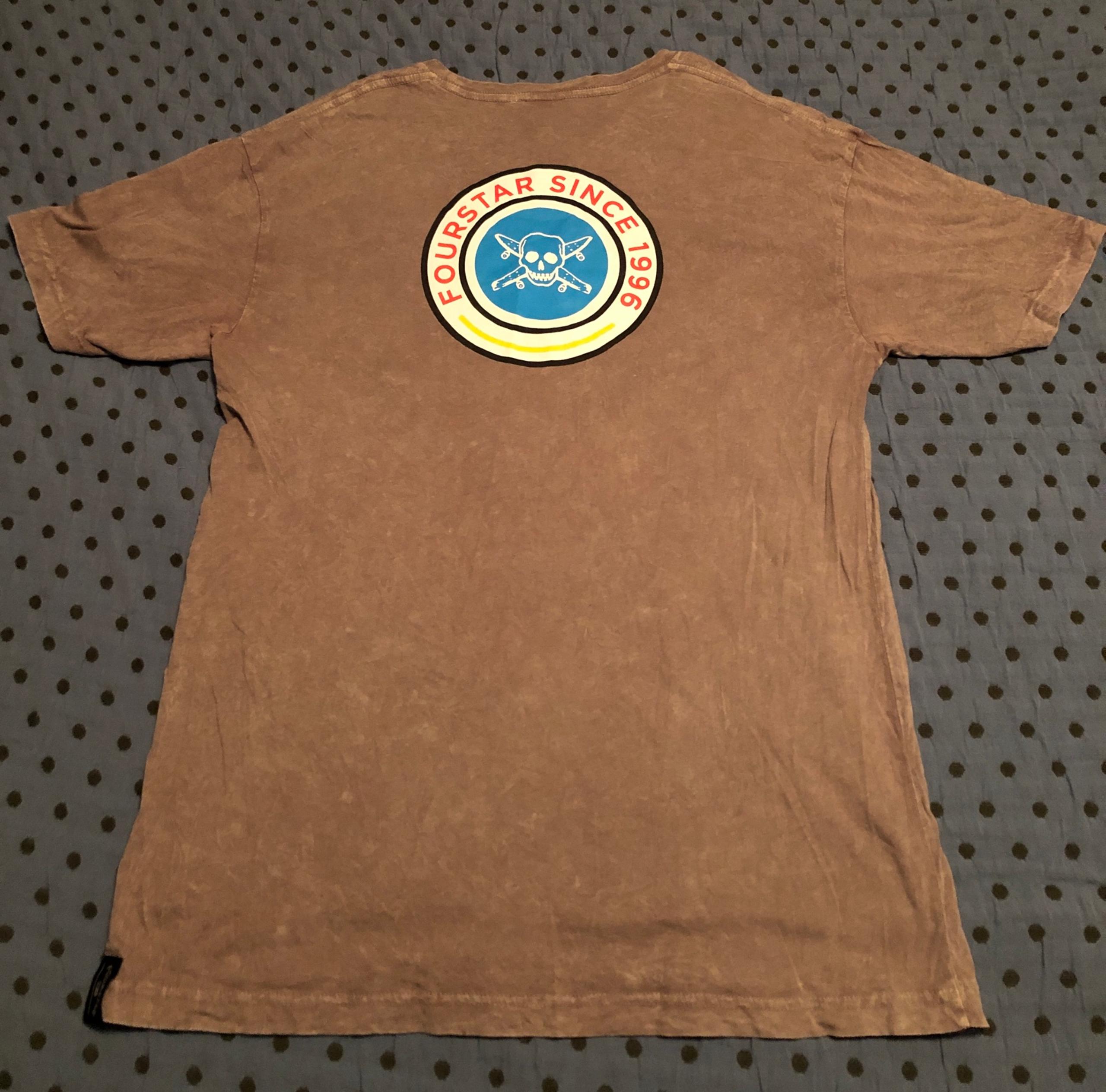 FOURSTAR T-shirt XL