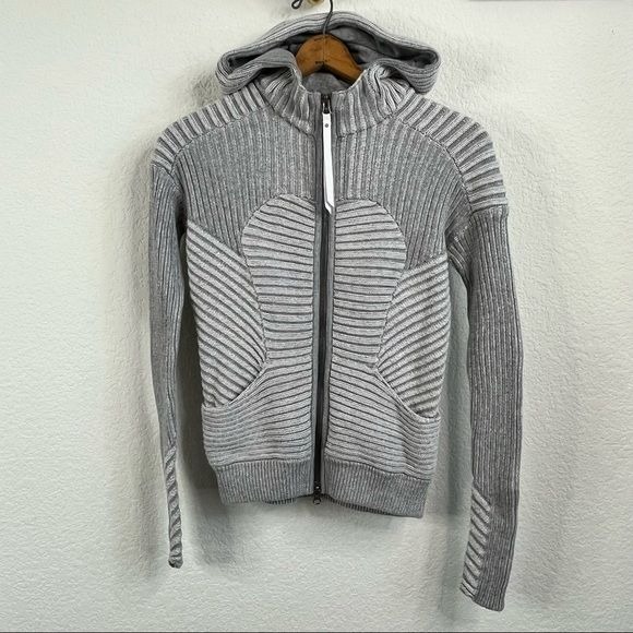 Lululemon Embrace Hoodie *Knit Heathered Medium Grey / White