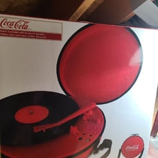 Coca Cola Limited Edition Record Player bluetooth carrying case
