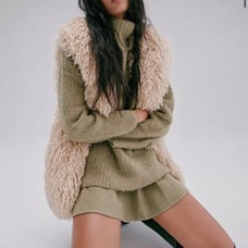 Free people belle fur vest nwt