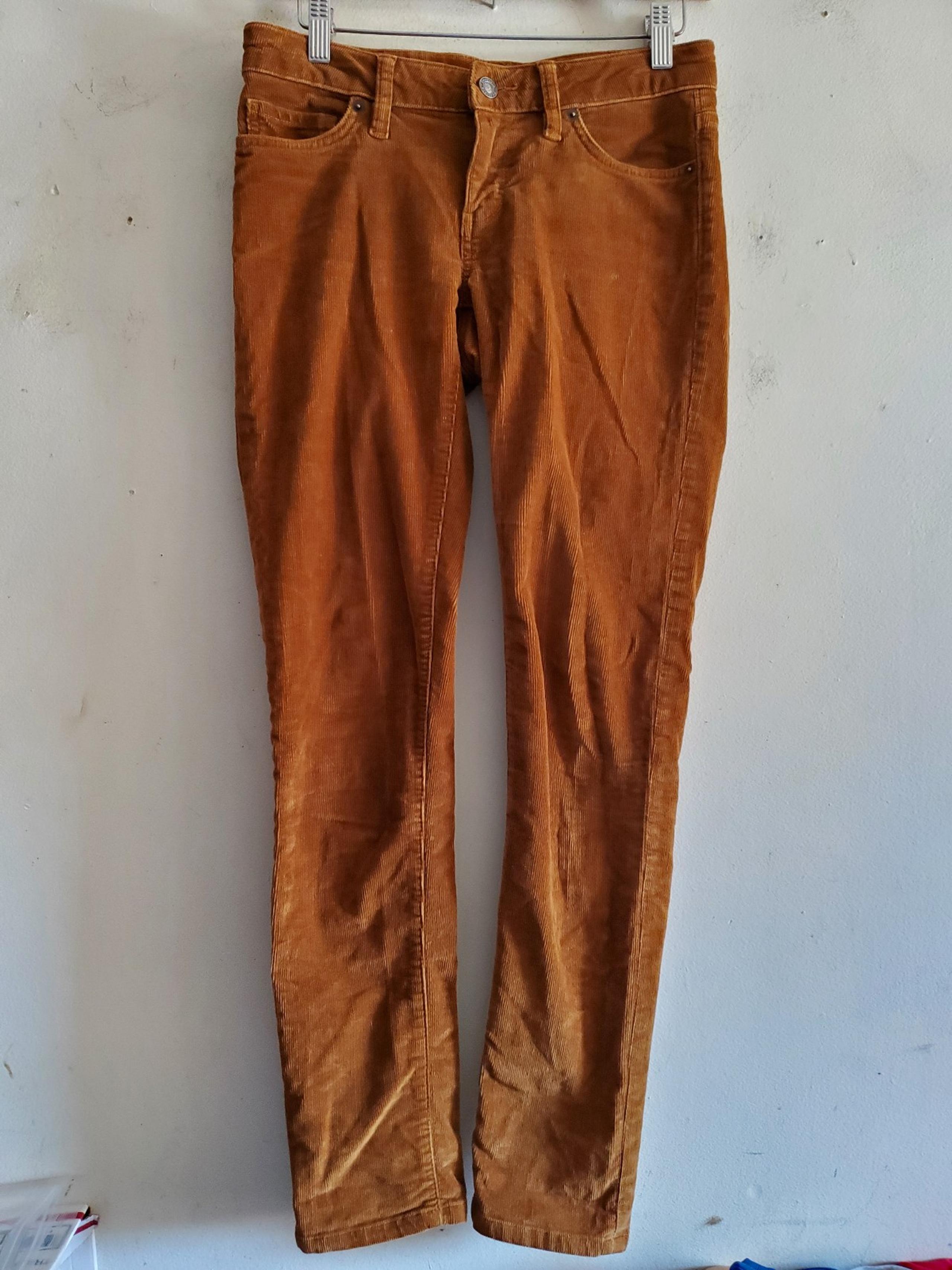 Patagonia corduroy pant size 26 women's.