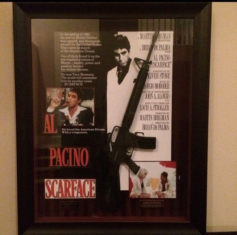 Scarface #6 OF 10 SHADOW BOX SCARFACE SIGNED/ MOCK MACHINE