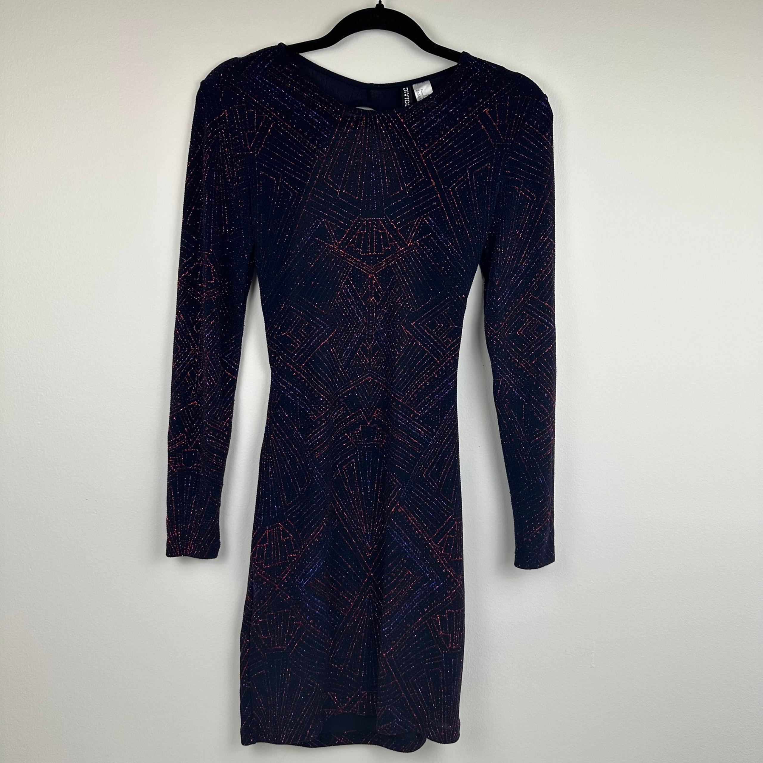 H&M Womens Long Sleeve Open Back Geometric Glitter Bodycon Dark Blue/Red Dress 8