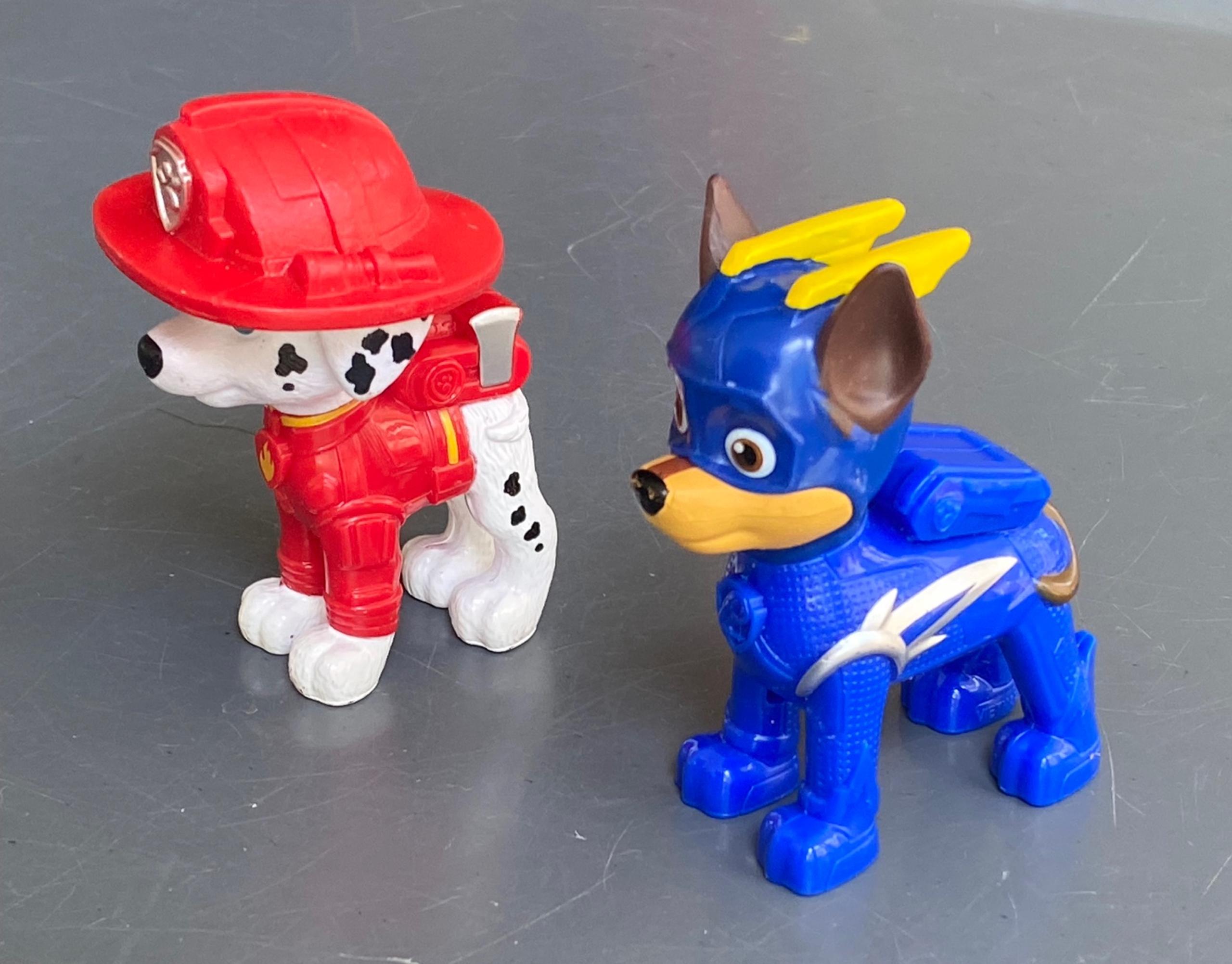 2 PAW PATROL MARSHALL CHASE SURF BOARD FIGURE 2.5” ACTION FIGURE DOG TOY