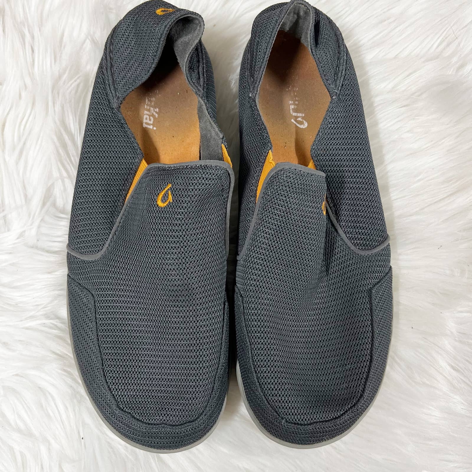 Olukai Men's Grey Nohea Mesh Slip On Sneaker Shoes Dark Shadow Grey Size 11.5