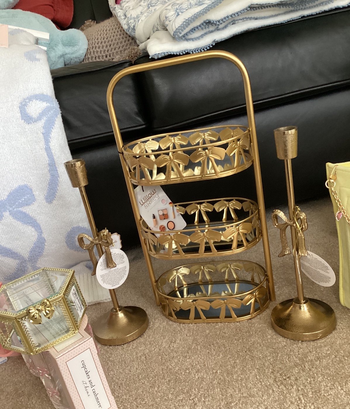 ❤️❤️Gold bow tier shelf mirror organizer bundle 4 piece