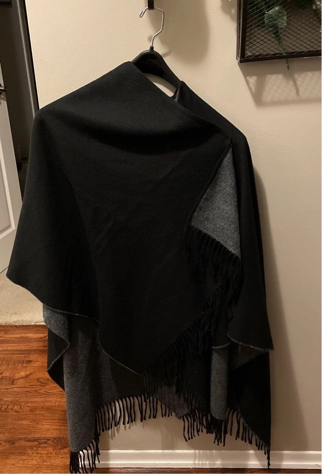 Women's Reversible Wrap / Scarf