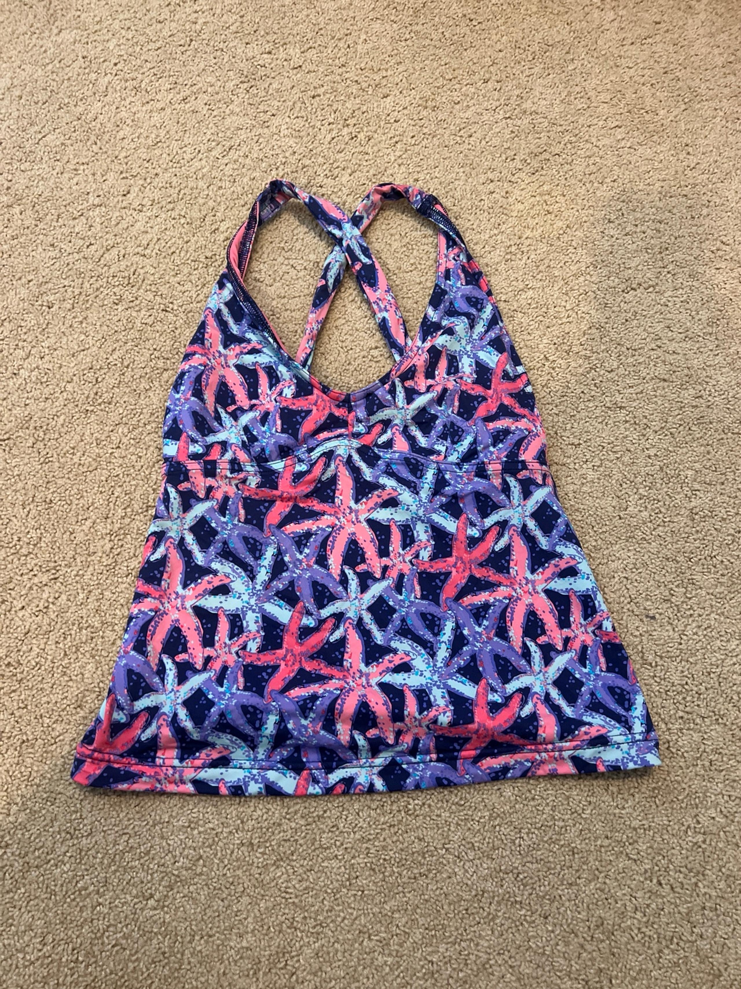 Vineyard vines, women’s swimsuit top
