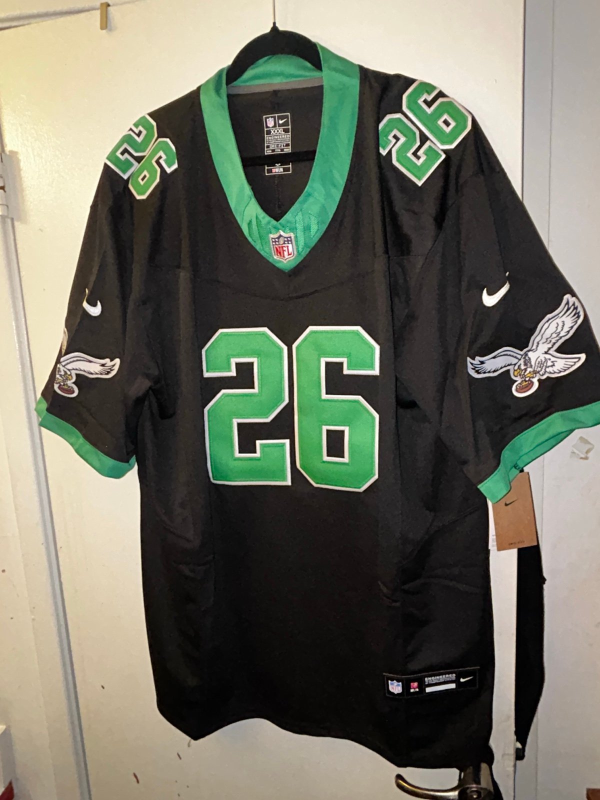 Eagles Jersey Black,Green jersey#26..(Size 3X)