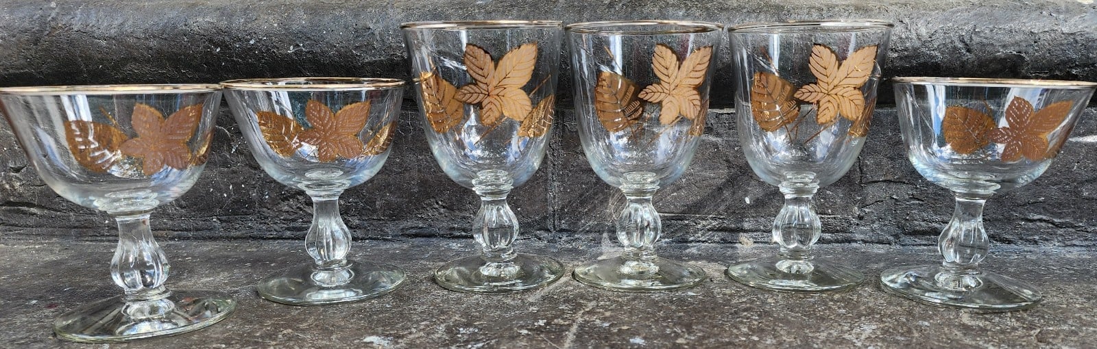 Set Of 6 Vintage Libby Glass Gold Leaf Clear Glasses. 60s