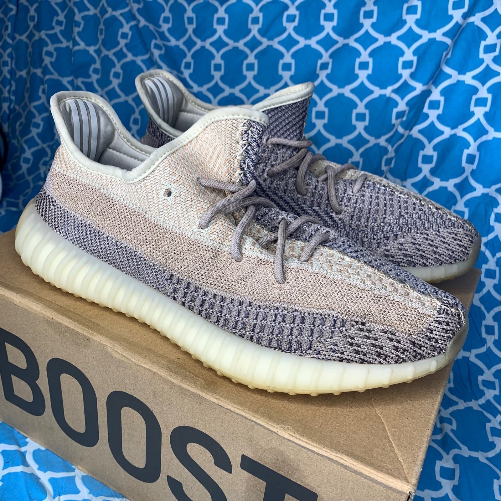 Adidas Yeezy boost 350 v2 Men’s size 11 Ash pearl kanye west low top sneakers og