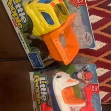 Fisher-Price Little People Helicopter& Dump truck