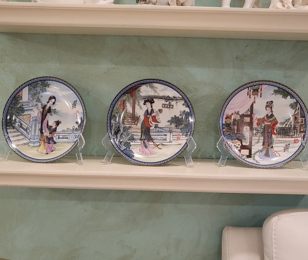 FINAL REDUCTION Beauties o the Red Mansion Porcelain Plates COMPLETE COLLECTION!