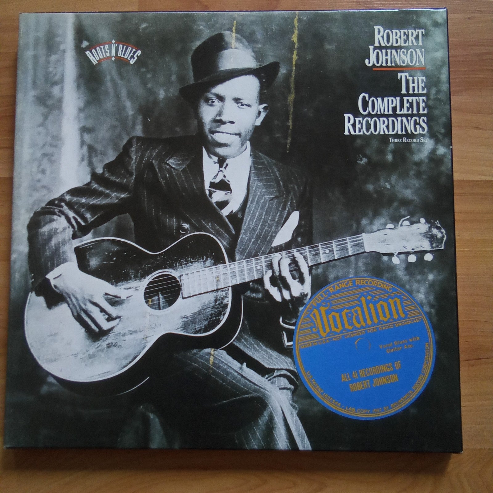VINTAGE VINYL ROOTS N' BLUES ROBERT JOHNSON COMPLETE RECORDINGS 1990 VINYL MINT