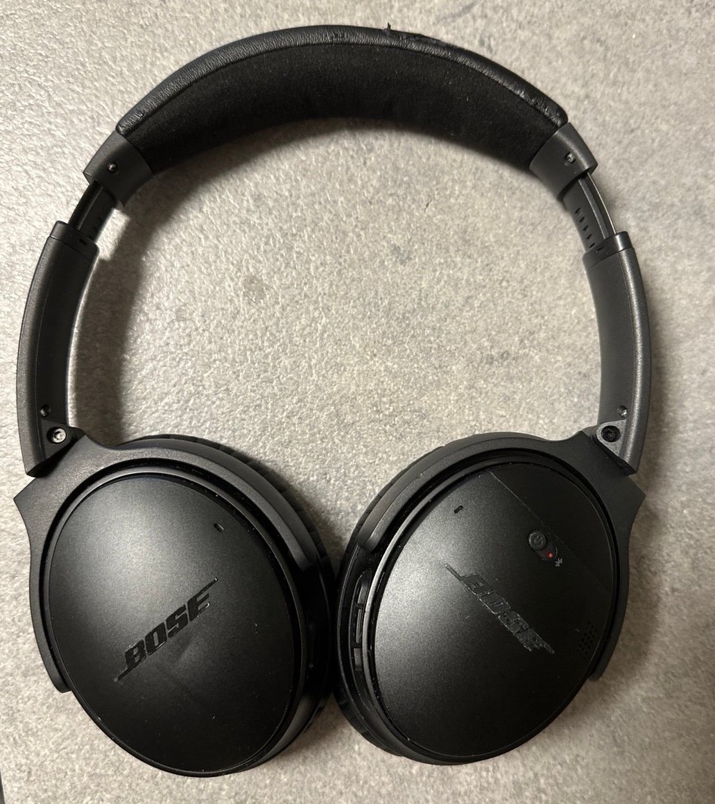 Bose qc35 Noise Canceling Headphones