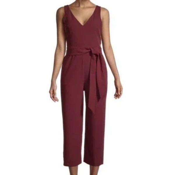 Sam Edelman Women's Sleeveless Jumpsuit with Tie in Burgundy Sz 6