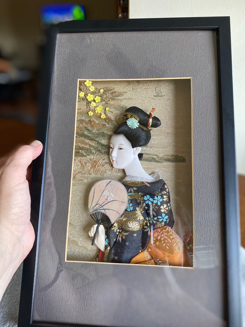 Japenese Porcelian Geisha with silk Kimo