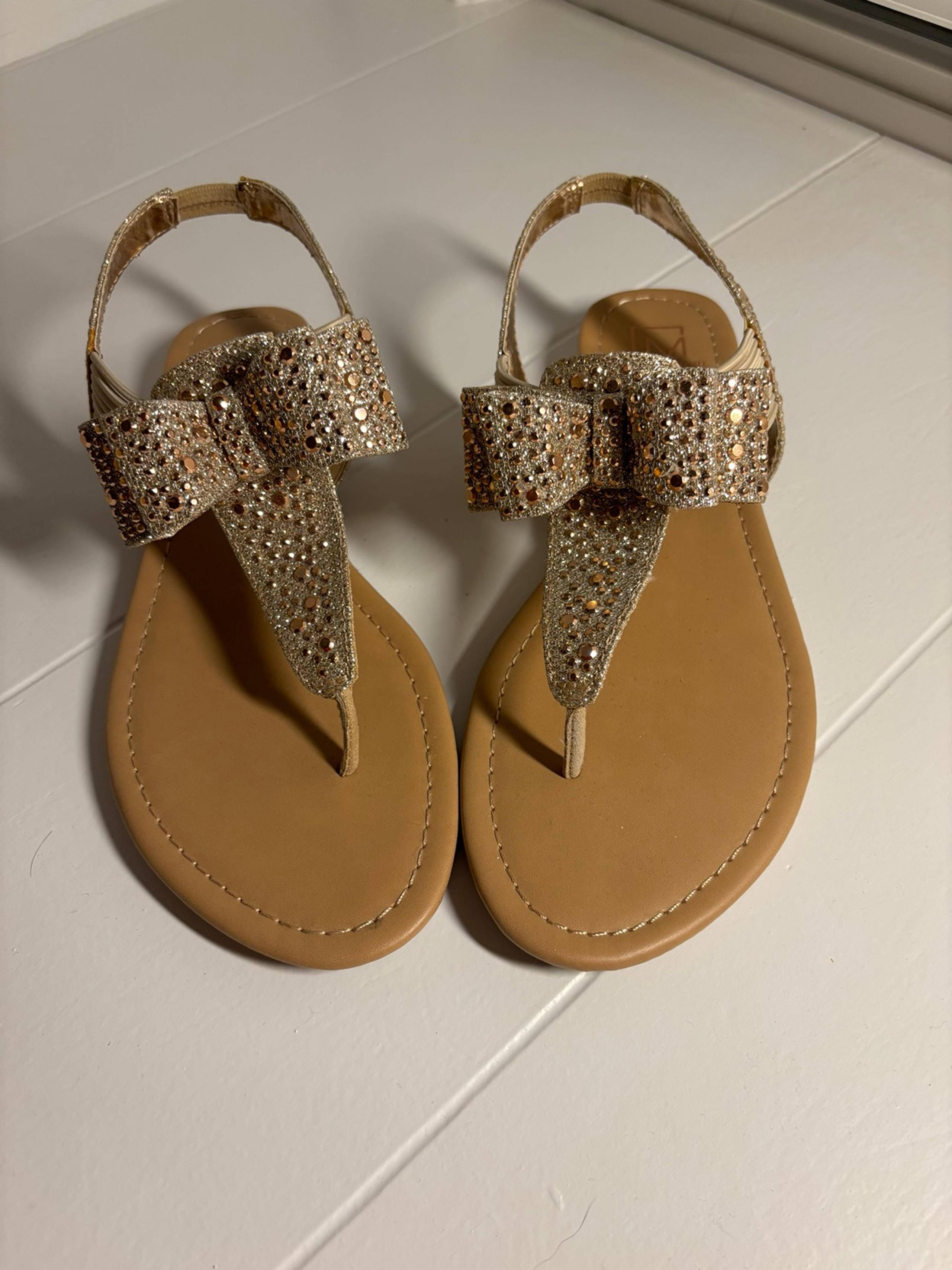 Material Girl Bow Sandals