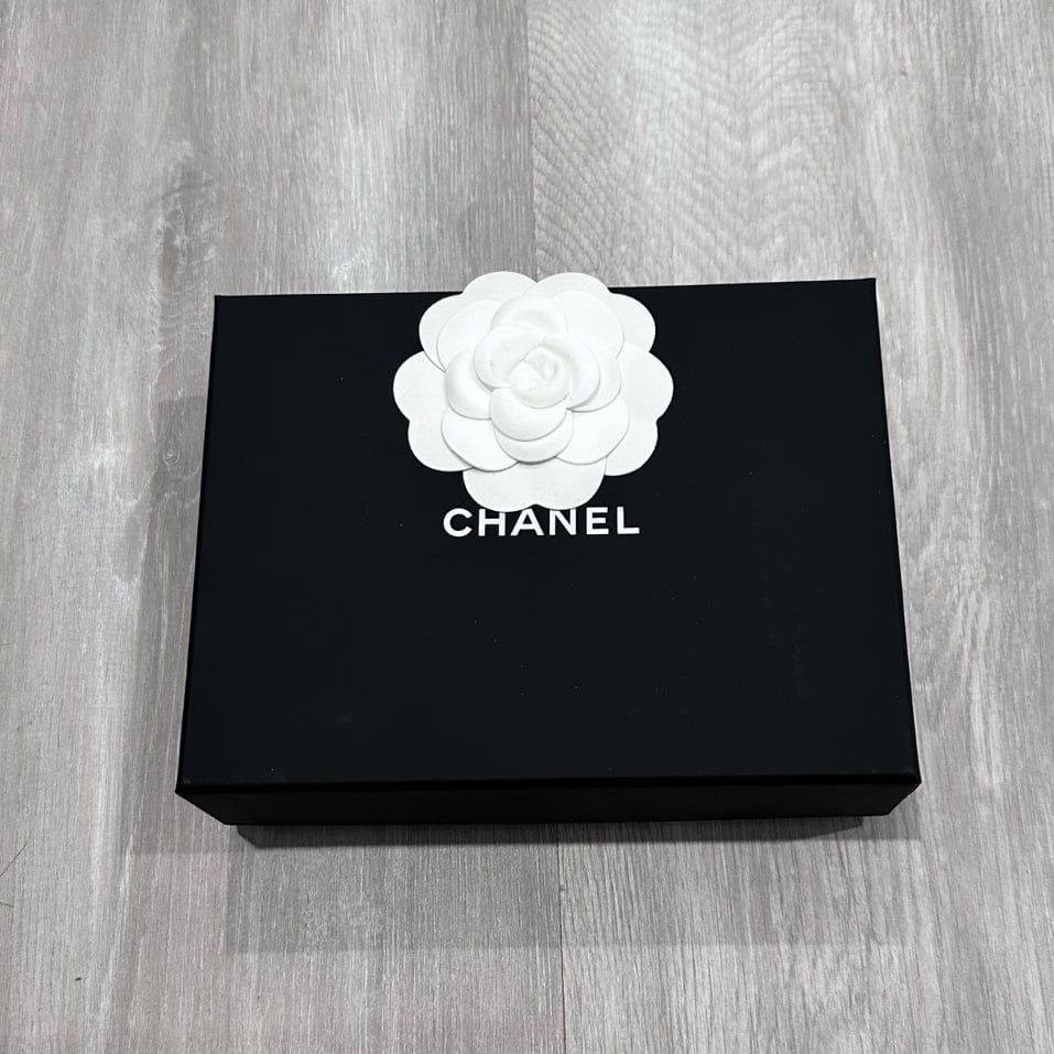 Chanel Black Gift Box New