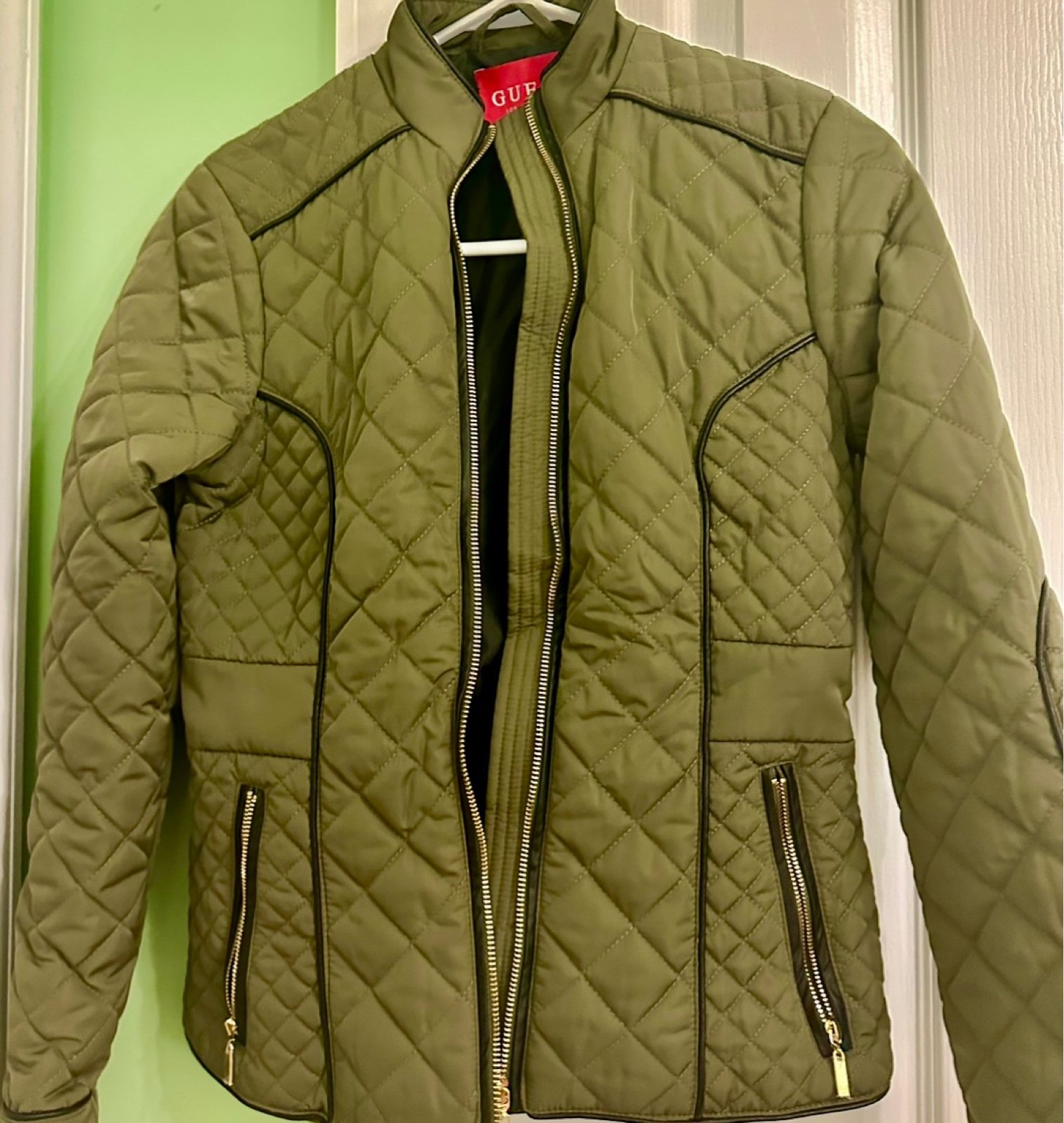 Women’s GUESS quilted olive jacket with black trim extra small
