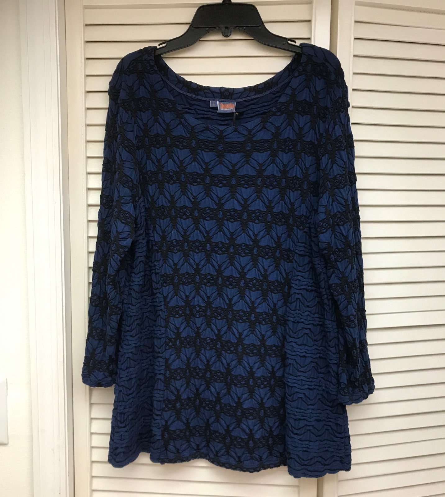 Tunic, Stretchy, Blue & Black, NWT