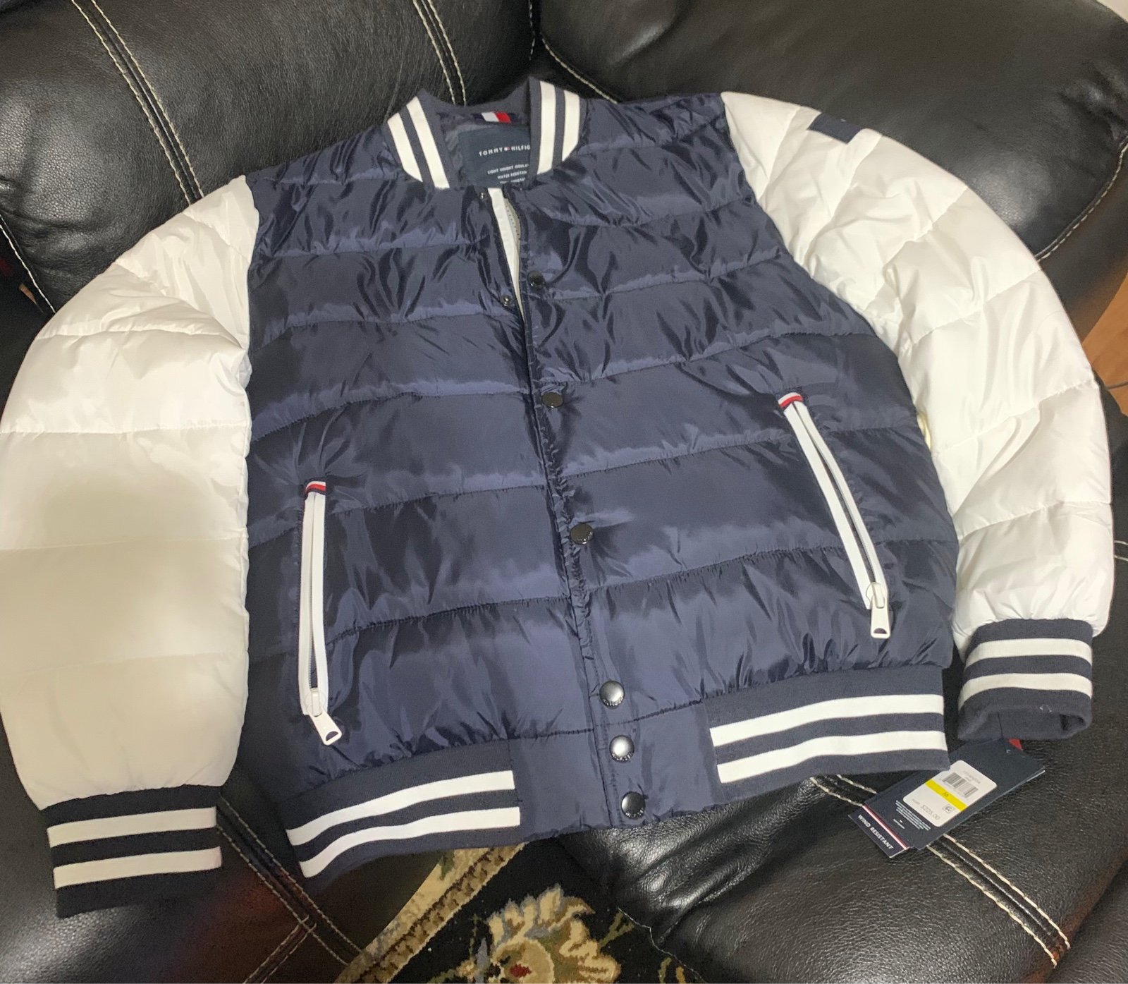 Tommy Hilfiger winter jacket (M)