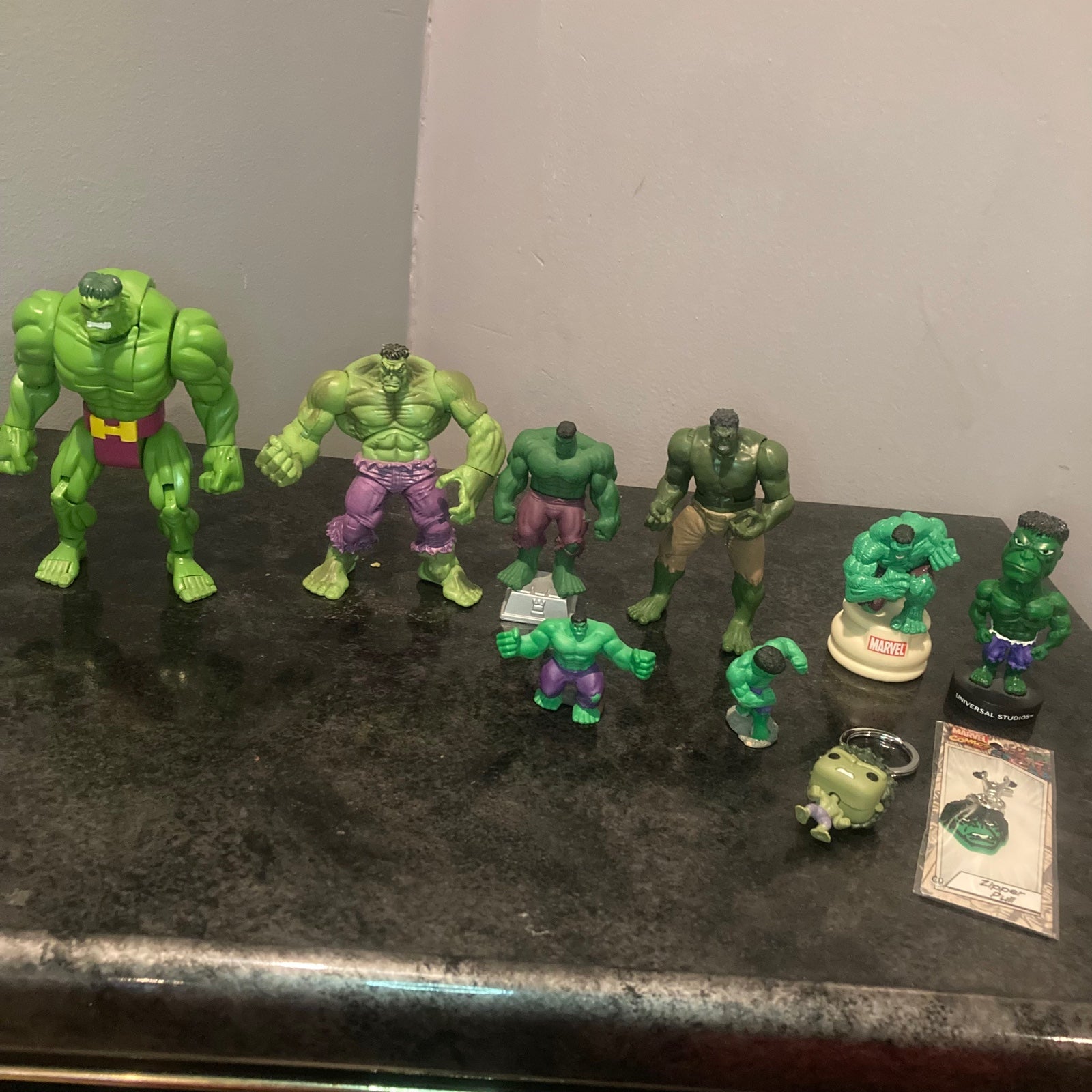 Hulk Lot of 10 Items rare and 2000's